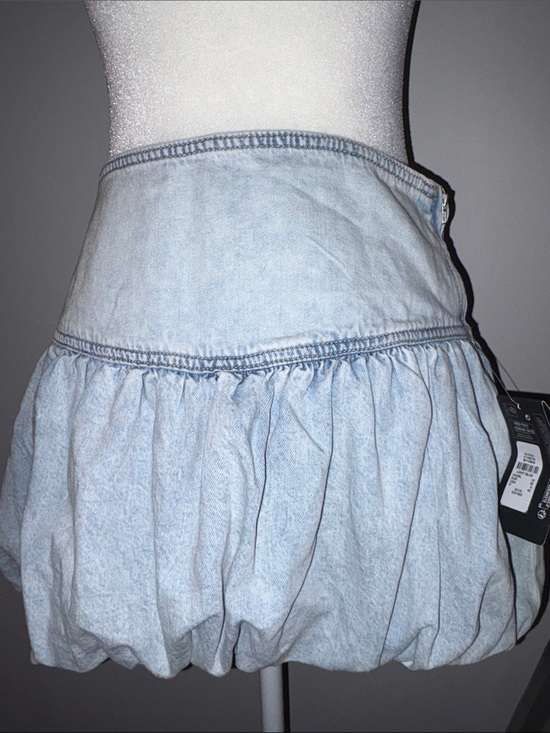 rita ora Dresses & Skirts - Light Wash Denim Bubble Mini Skirt